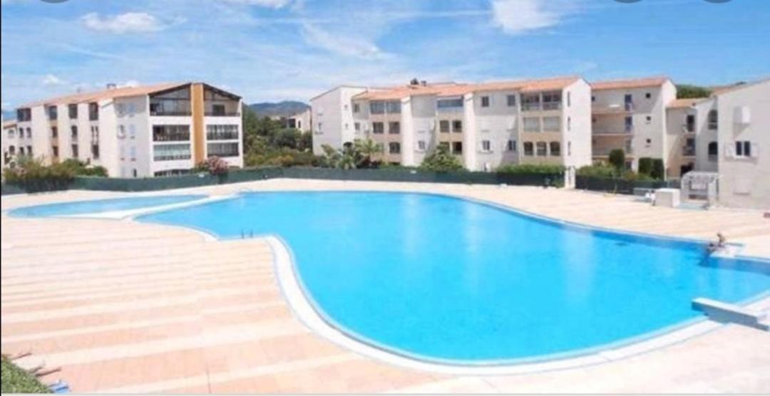 Appartement Au Lagon Bleu A Frejus, Garage, Tennis & Piscine 1200 M2 エクステリア 写真